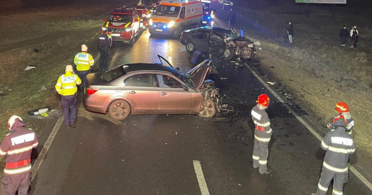 Accident de circulație în județul Galați: Patru persoane au suferit răni grave, printre care un copil de 7 ani aflat în comă.