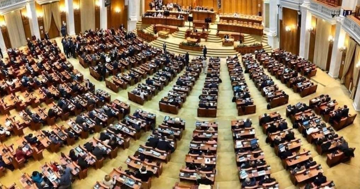 Conducerea Camerei Deputaţilor a aprobat reducerea a 240 de posturi. Care sunt sursele de eliminare a locurilor de muncă?