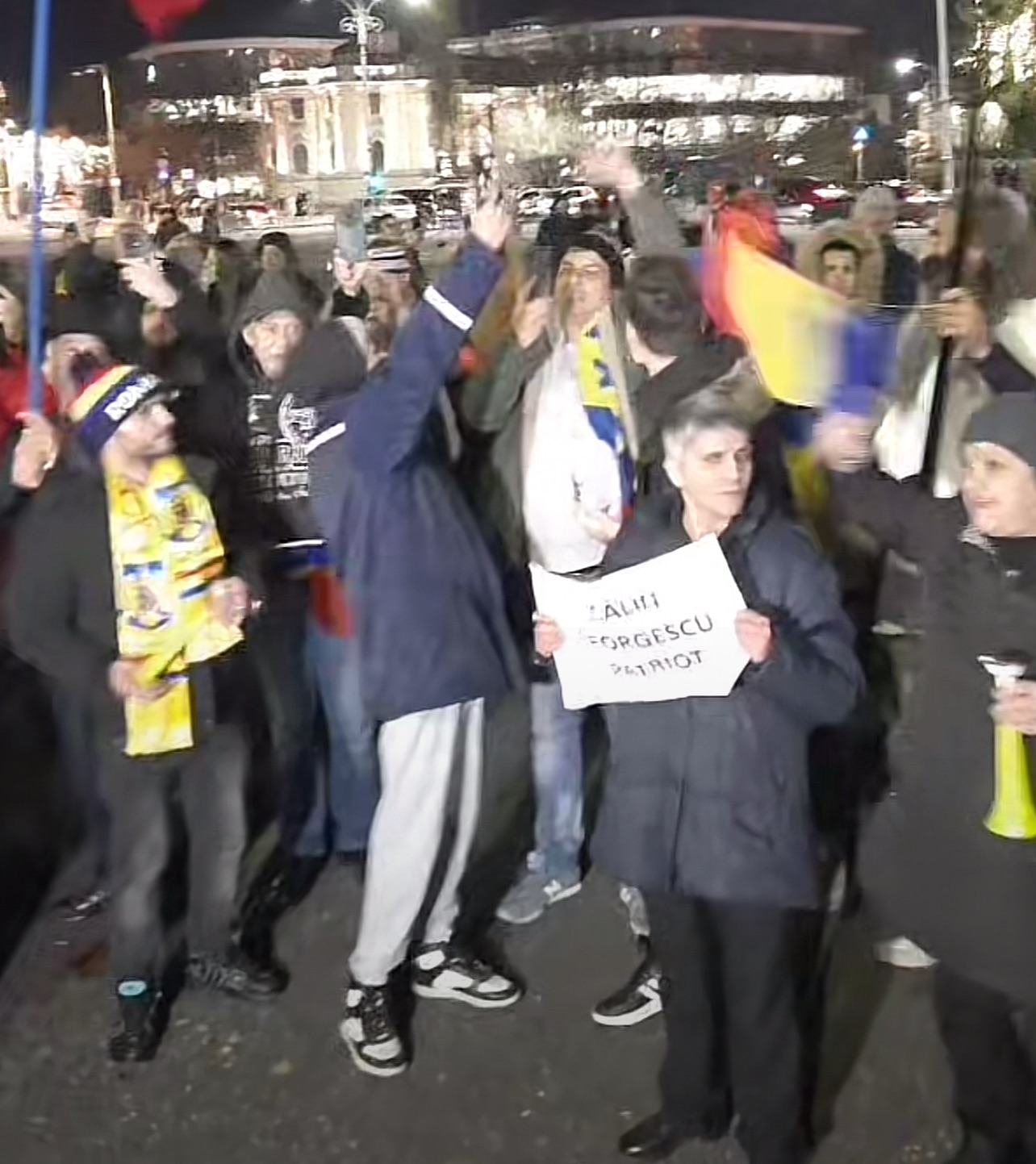 Protest dezumflat în București: Calin Georgescu susținut de pagini care au mai promovat si alți amici ai lui Putin