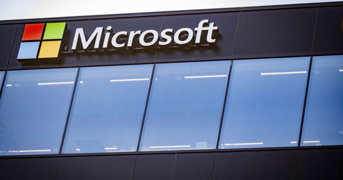 Donald Trump afirmă că Microsoft negociază achiziționarea TikTok.