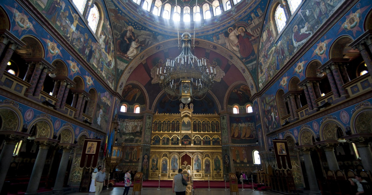 Patriarhia Română a introdus aplicația „Calendarul Ortodox” pentru dispozitivele Android și iOS.