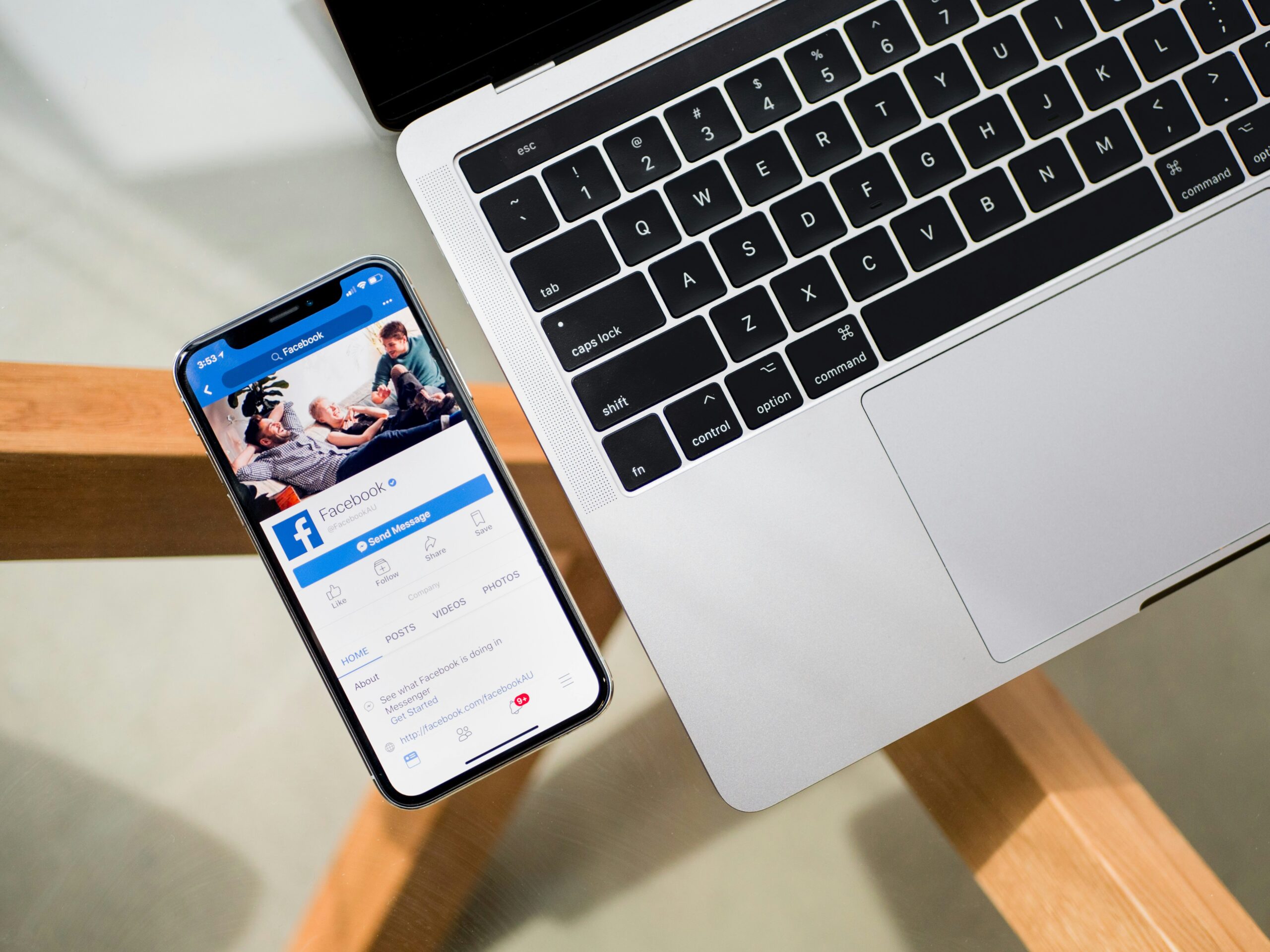Alegeri Prezidențiale 2025: Facebook, Tik-Tok și X riscă amenzi imense dacă nu vor respecta regulile din campania electorală