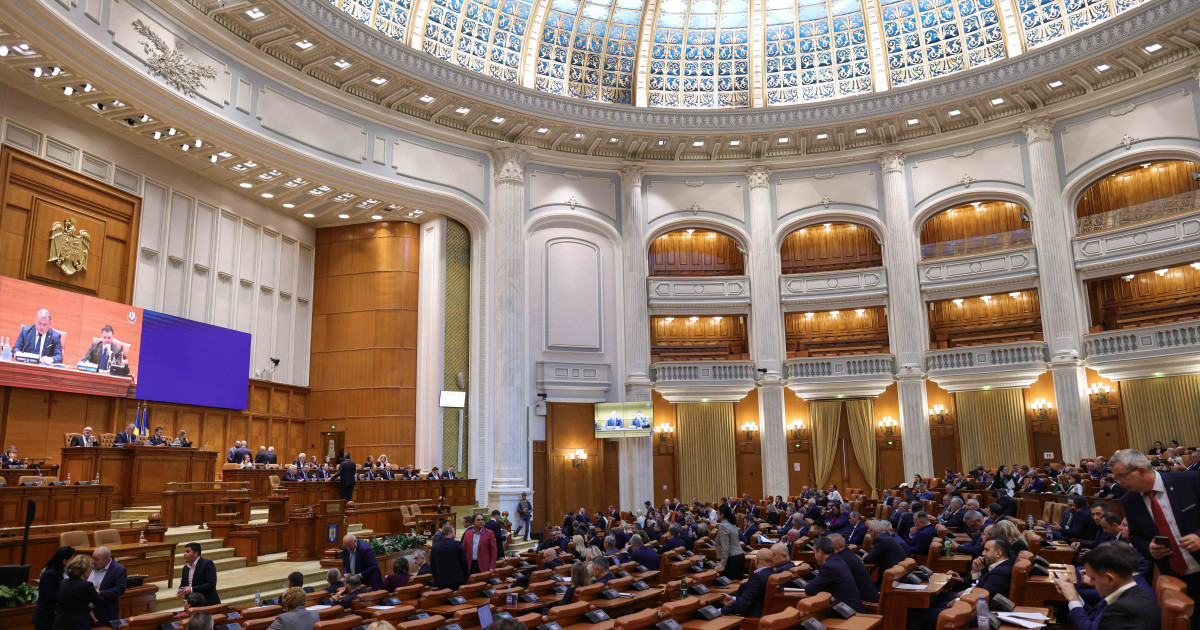 USR propune ca demnitarii să nu mai poată bloca posturile de profesor pe o perioadă nelimitată. „Modelul Iohannis-Antonescu trebuie să dispară”