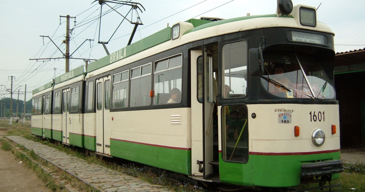 Incident inedit la Brăila: un tramvai a plecat fără vatmanul care coborâse la schimbarea macazului