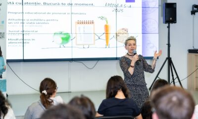 Elevii Liceului „Dante Alighieri” din București au învățat să devină consumatori responsabili prin programul „Gustă cu atenție. Bucură-te de moment”.