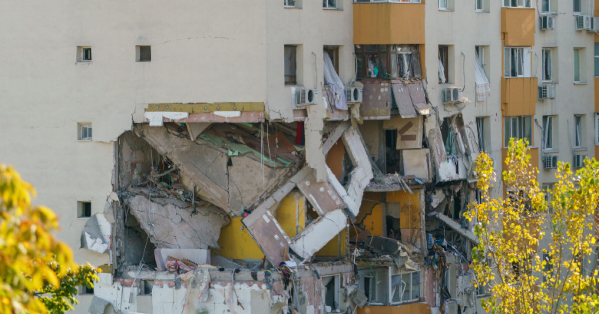 39 de familii din clădirea afectată de explozia din Rahova au fost relocată în locuințe cu chirie acoperită de Primărie, informează prefectul Capitalei.