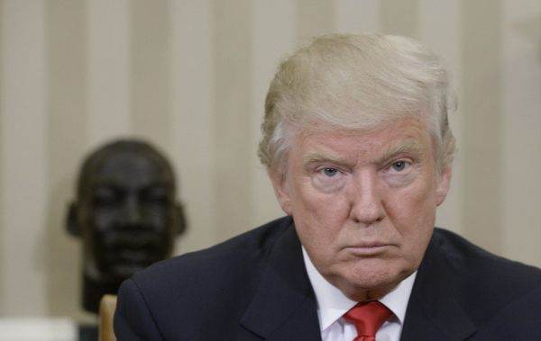 Trump a emis un decret prin care Frăţia Musulmană este declarată organizaţie teroristă.