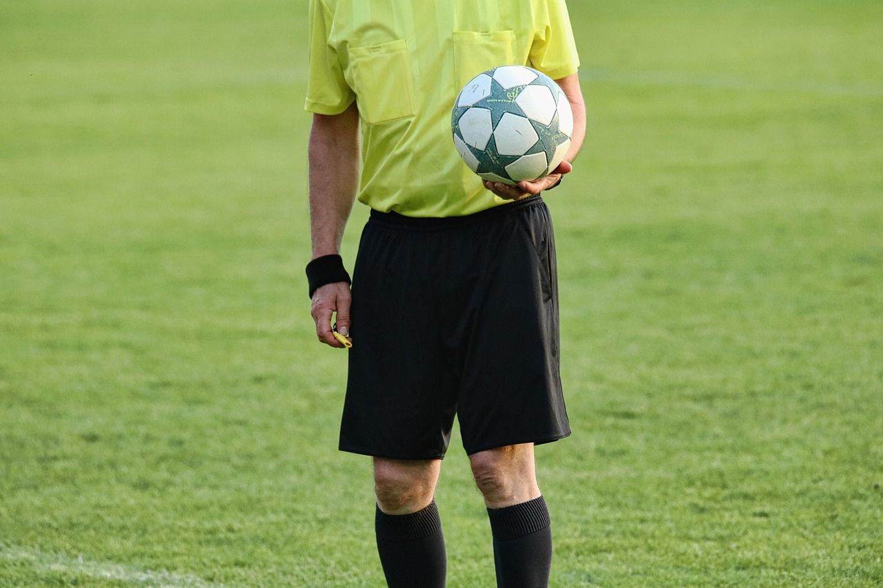 Dario Bel va oficia meciul Universitatea Craiova – FSV Mainz, din Conference League.