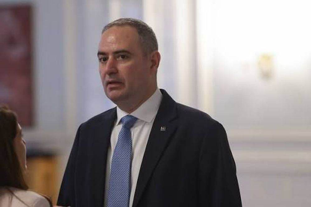 Alexandru Nazare a anunțat reluarea accesului la fondurile pentru A7.