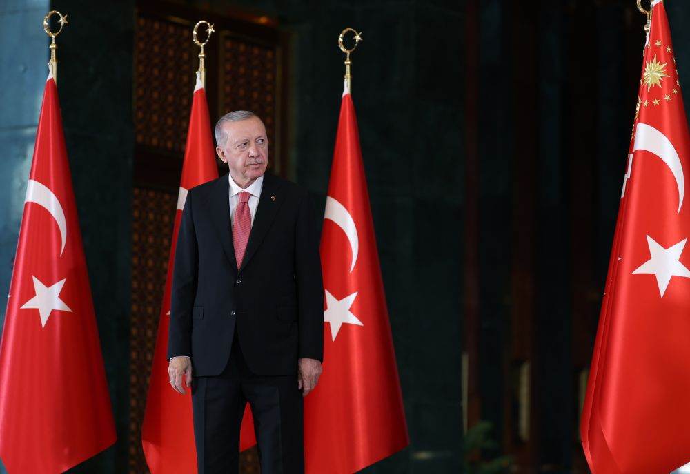 Un jurnalist din Turcia a primit o condamnare de patru ani și două luni de închisoare pentru comentarii critice referitoare la Erdogan.