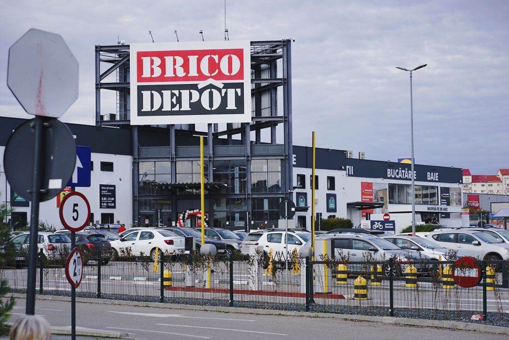 Brico Depot a realizat o investiție în Târgovişte: cel mai mare showroom pentru bucătării din reţea.