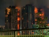Cel puțin 83 de morți și aproape 300 de dispăruți în incendiul masiv din Hong Kong. Trei bărbați au fost arestați.