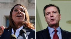 Judecătorul respinge cazurile împotriva fostului director FBI Comey și a procurorului general din New York, James.