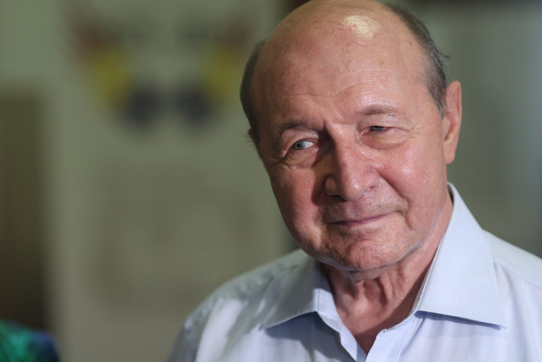 Traian Băsescu, comentând prăbușirea dronei în Vaslui: „Începem să fim ridicoli. O țară care se respectă nu transformă spațiul aerian în bulevard pentru drone rusești.”