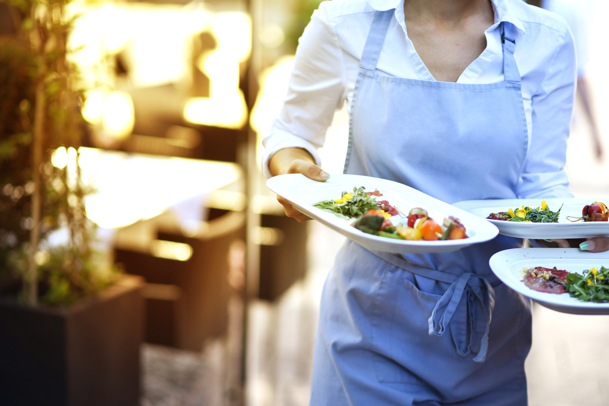 Ministrul Finanțelor, referitor la cota TVA în HoReCa: „Eu înclin să avem același tratament”