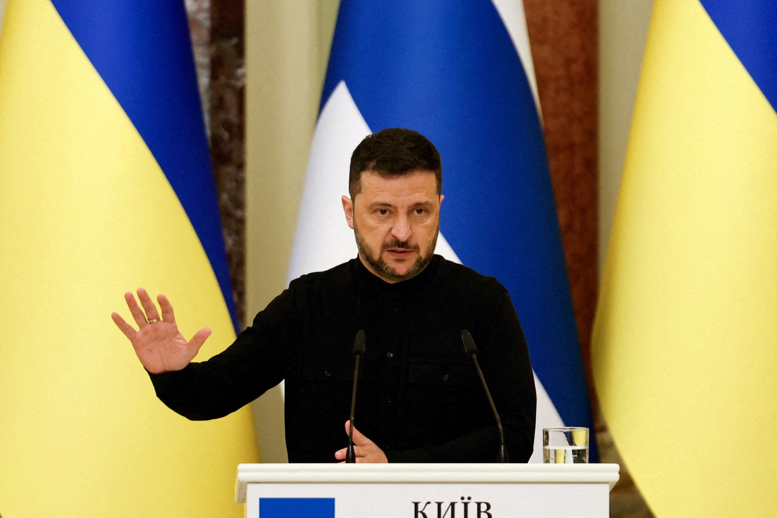 Volodimir Zelenski anticipează o discuție cu Donald Trump în curând: „Rusia nu manifestă nicio dorință autentică de pace”