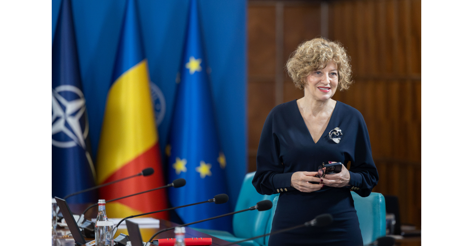 Oana Gheorghiu va conduce reforma întreprinderilor de stat. „Cele care nu pot fi salvate trebuie închise”, declară premierul.