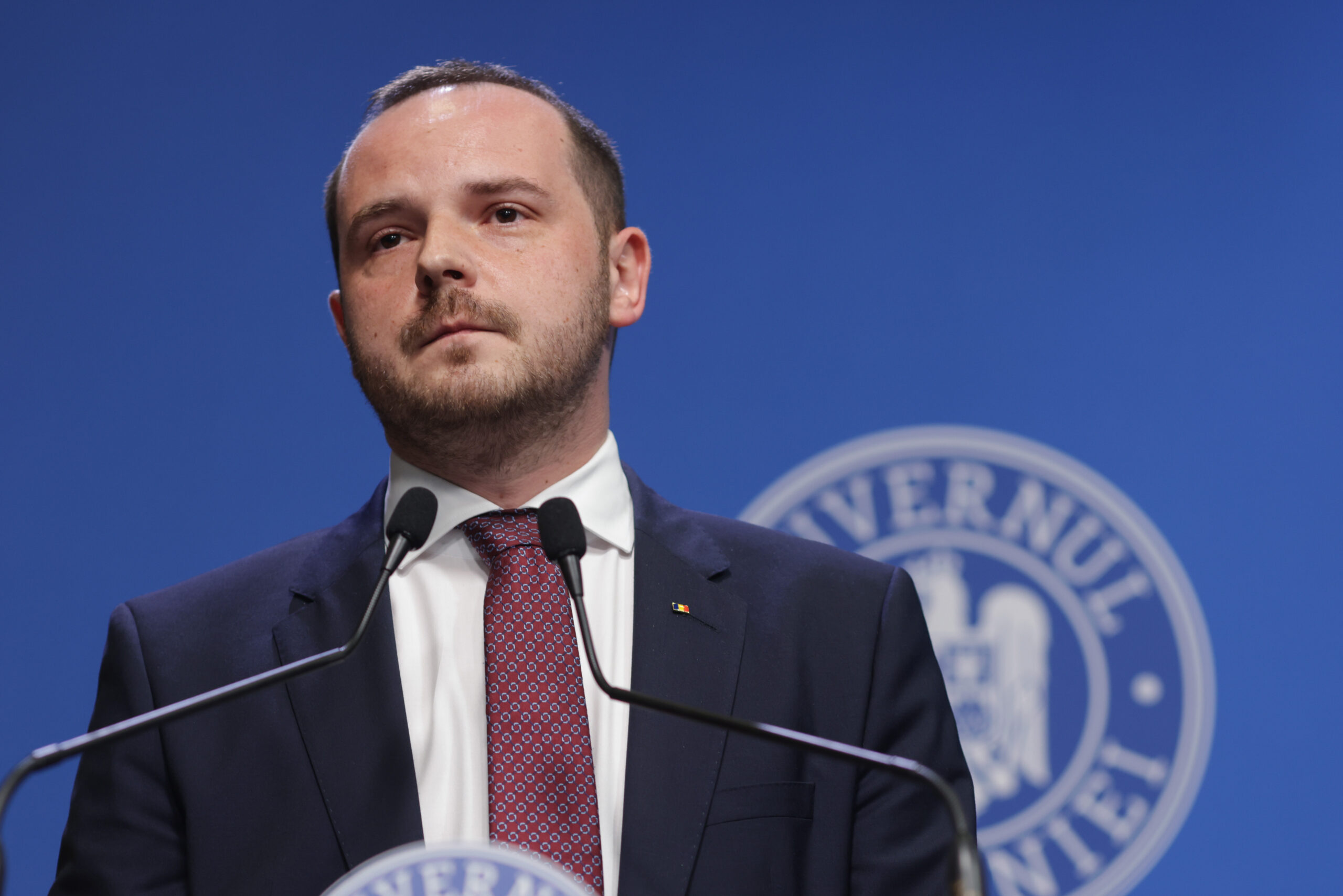 Ministrul Sănătății, după vizita la spitalele afectate de criza apei: „Nu am transferat niciun pacient către București” / „Continuăm să operăm sub alertă de sănătate publică”
