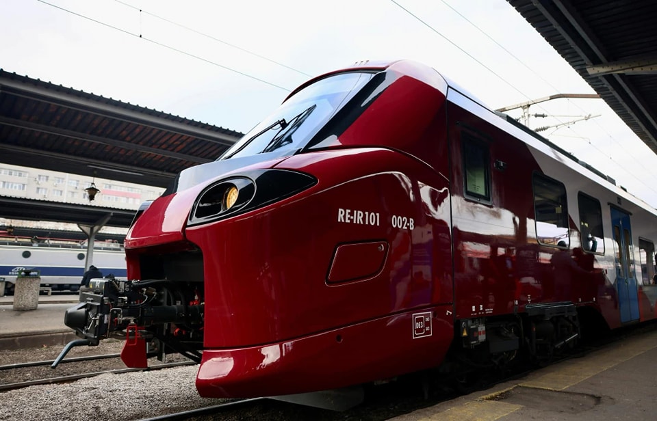 Un nou tren electric Coradia Stream va fi livrat României, conform anunțului Alstom.