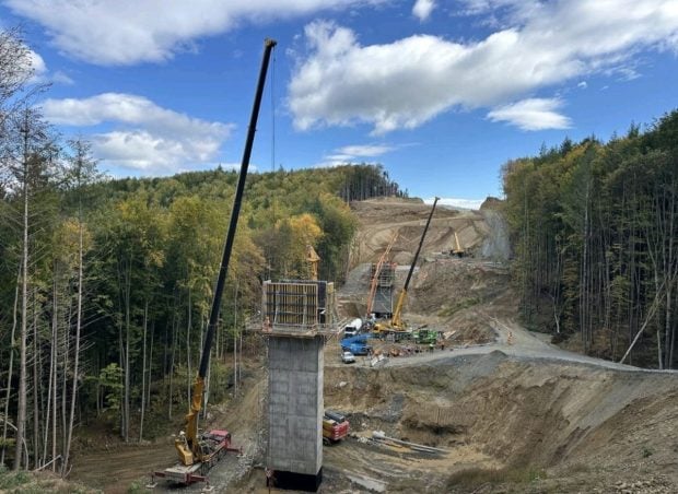 Autostrada A1 Sibiu – Pitești: avans în lucrările la viaductele din cel mai lung tronson, Cornetu-Tigveni