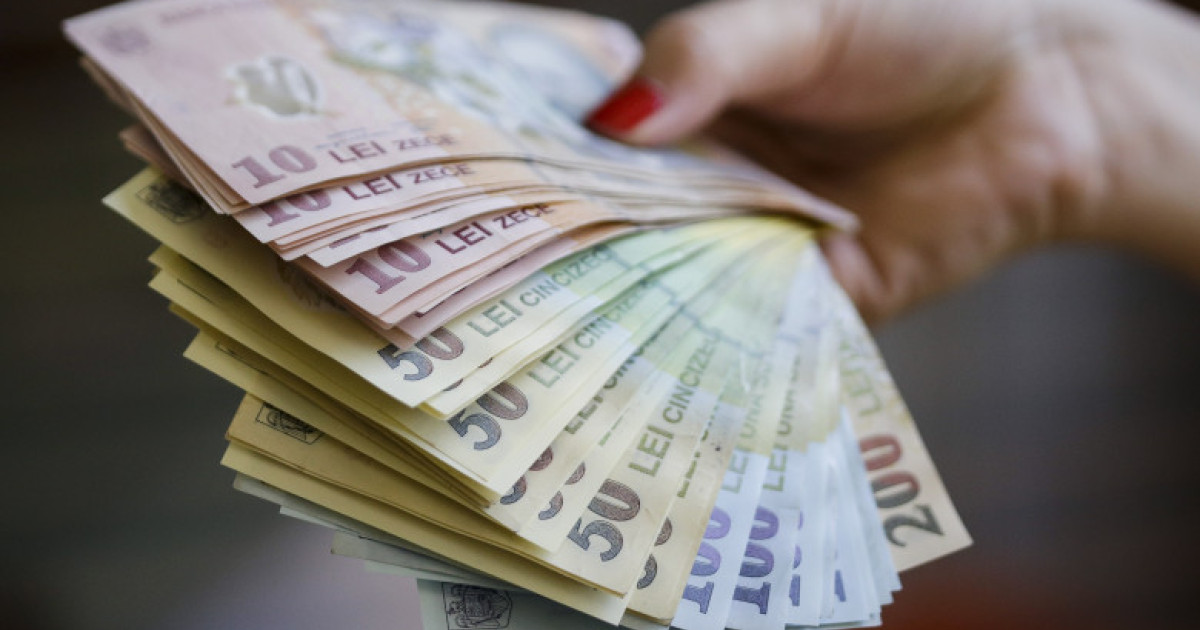 Câți bani a adunat Guvernul după introducerea CASS de 10% pentru mame și pensionari. Primele date ale lunii septembrie