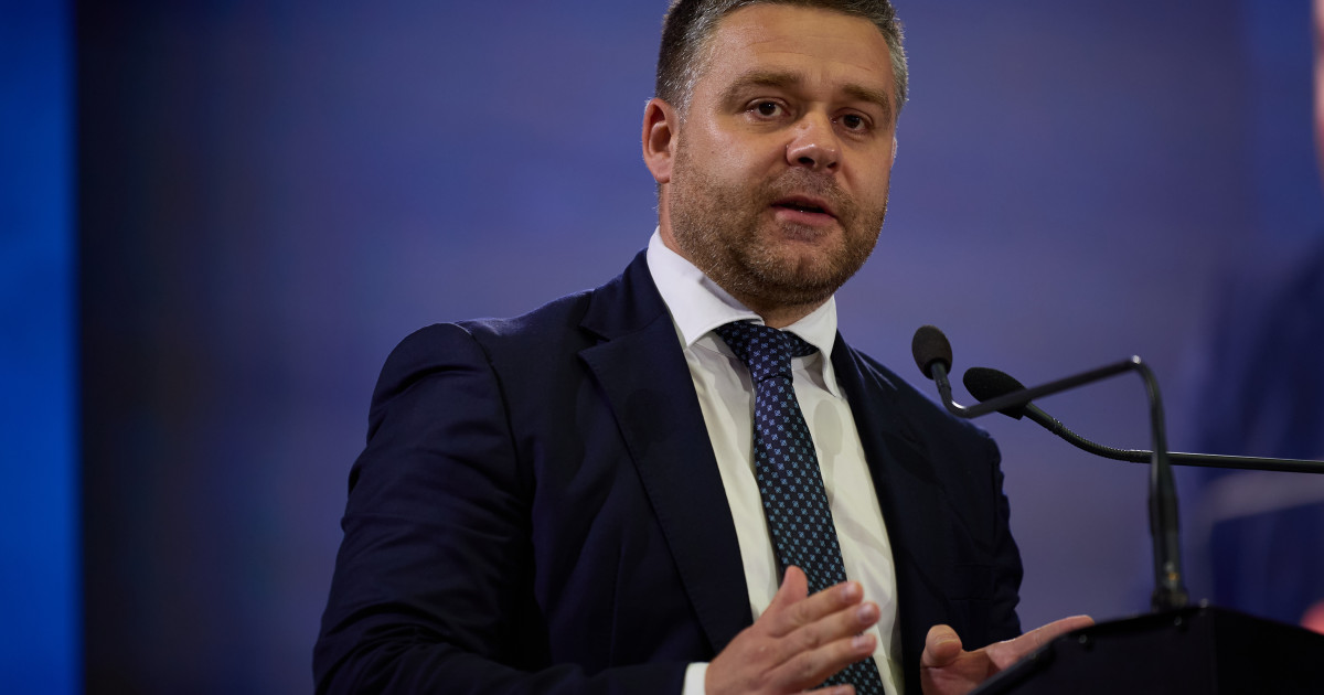 Ciprian Ciucu neagă retragerea din competiția pentru București în favoarea lui Cătălin Drulă: „Nu din USR provin informațiile false”