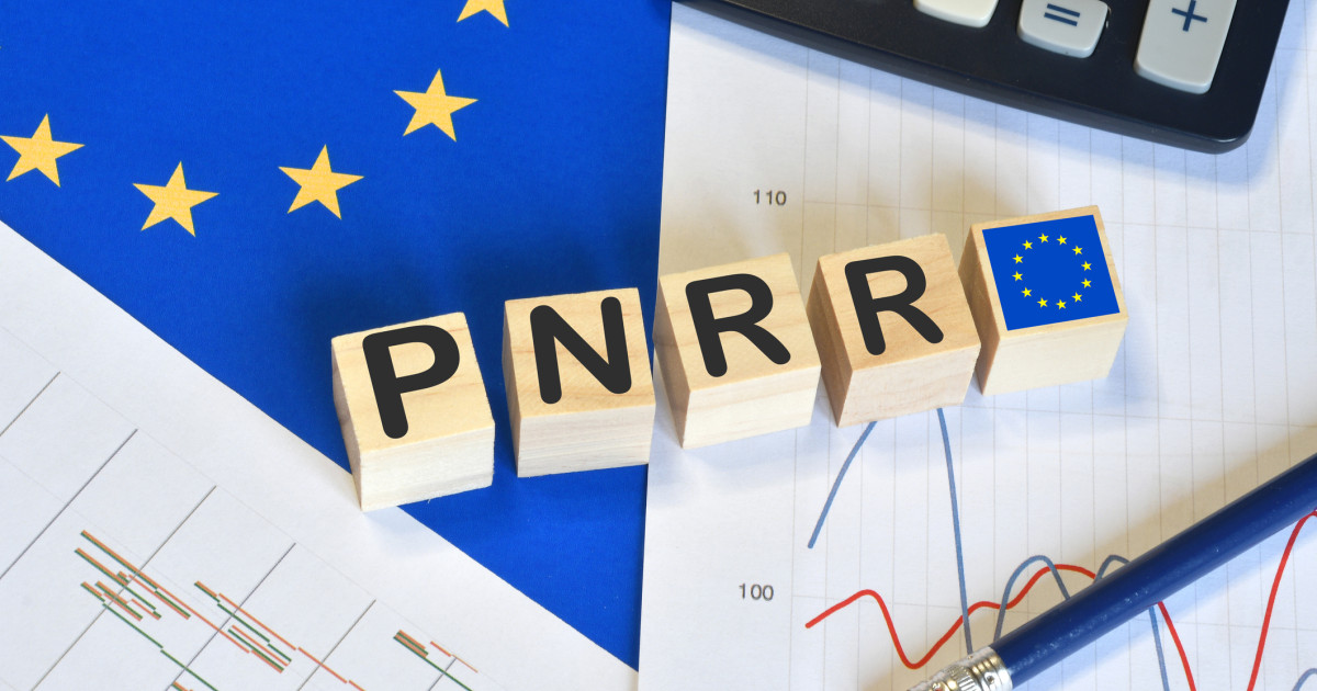 Comisia Europeană oprește temporar evaluarea Bulgariei pentru a treia tranșă din PNRR, suma fiind de 1,6 miliarde de euro.