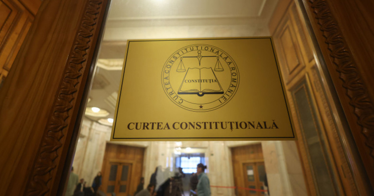 Curtea Constituțională a amânat din nou pronunțarea asupra legii privind plata pensiilor private.