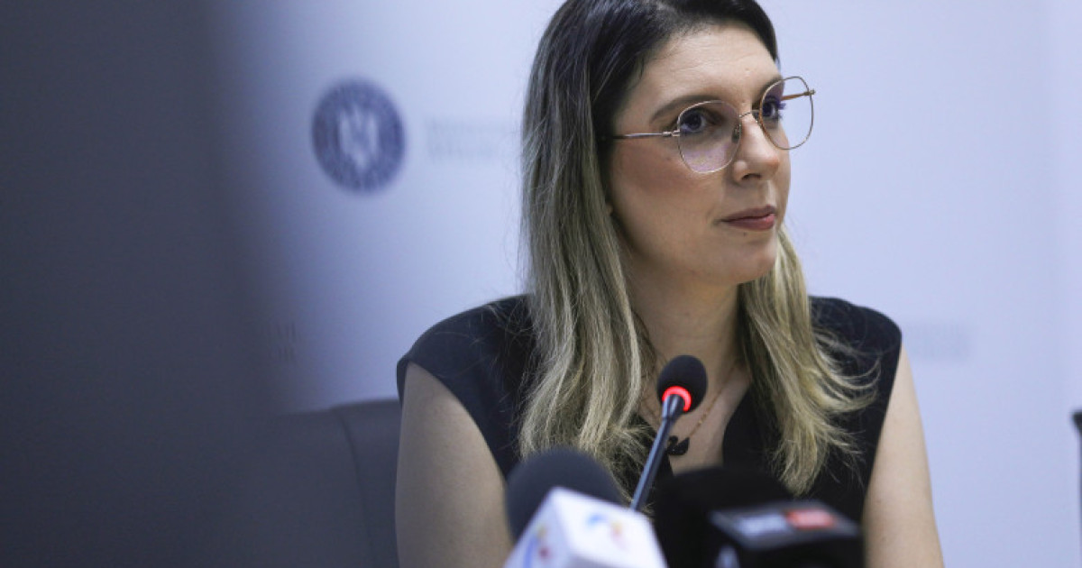Diana Buzoianu: Este mai important să se închidă iazurile care contaminază românii cu metale grele decât să subvenționăm tractoare.