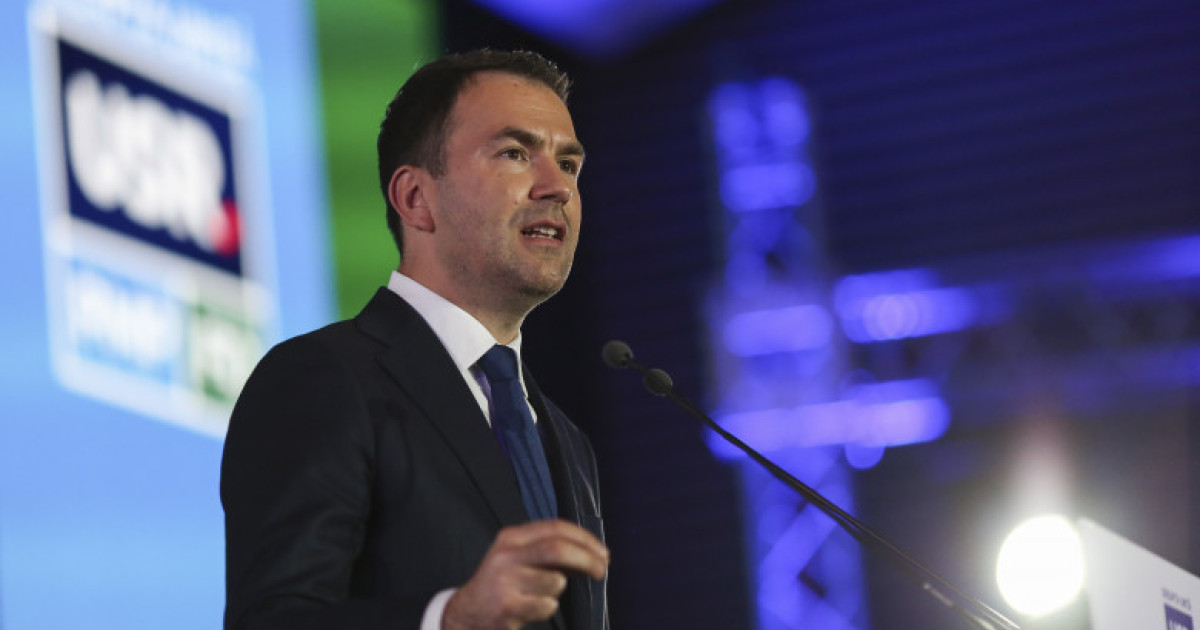 Drulă afirmă că nu va candida la alegerile prezidenţiale dacă va obține Primăria Capitalei. „Mă interesează doar o funcţie executivă.”