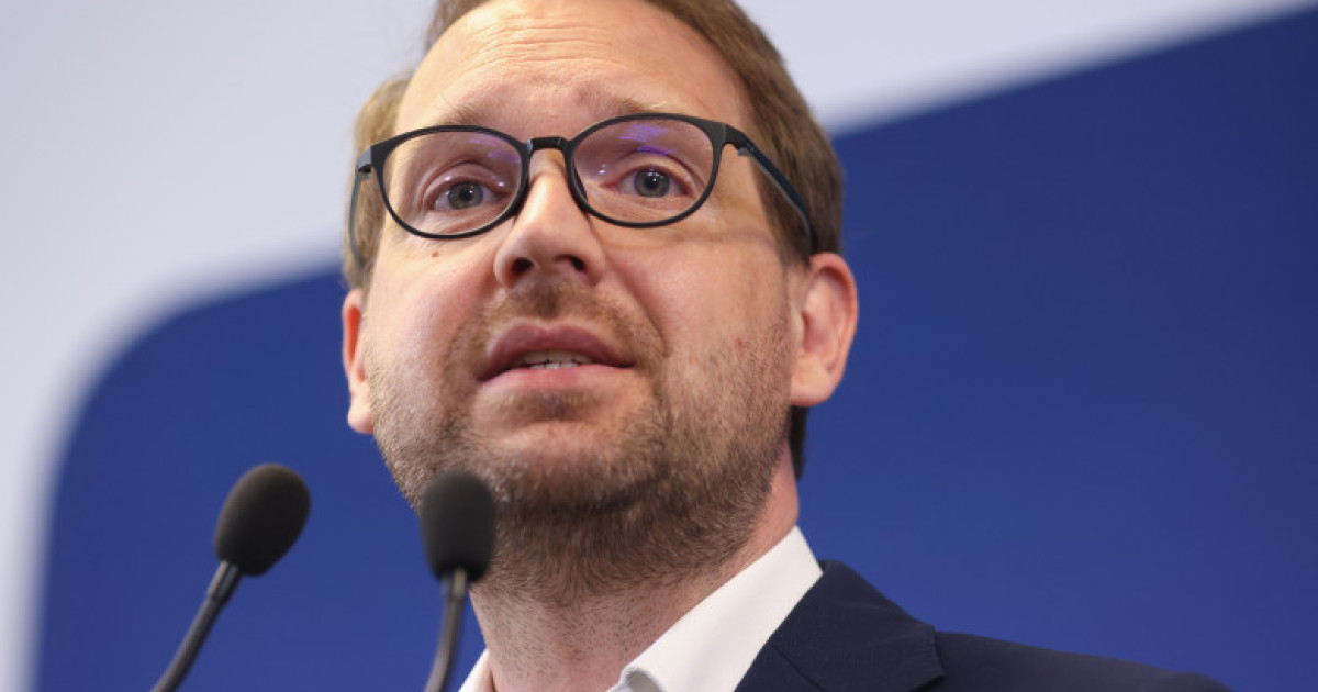 Fritz: Reforma pensiilor speciale poate fi deblocată. Nu putem fi șantajați la nesfârșit pentru ca unii să-și păstreze privilegiile.
