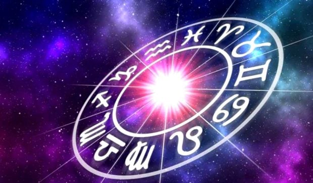 Horoscop 22 noiembrie 2025. Capricornii sunt sfătuiți să acorde atenție vocii interioare care îi îndeamnă să-și îmbogățească sufletul.