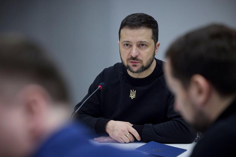 „O întâlnire de coșmar: Cum i-au informat americanii pe aliați că Zelenski trebuie să accepte acordul propus de Trump, altfel Ucraina se va confrunta cu o situație și mai gravă”