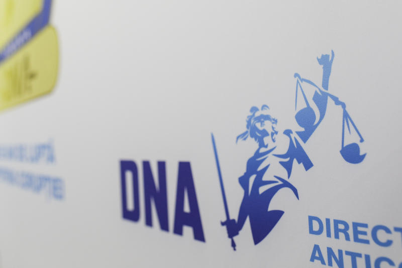 Primarul din Mangalia rămâne în detenție. Instanța a acceptat contestația procurorilor privind măsura arestului la domiciliu.
