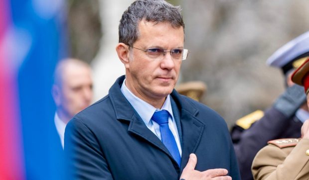 Ministrul Apărării a clarificat motivele pentru care piloții germani nu au distrus drona rusească care a intrat în spațiul aerian al României.