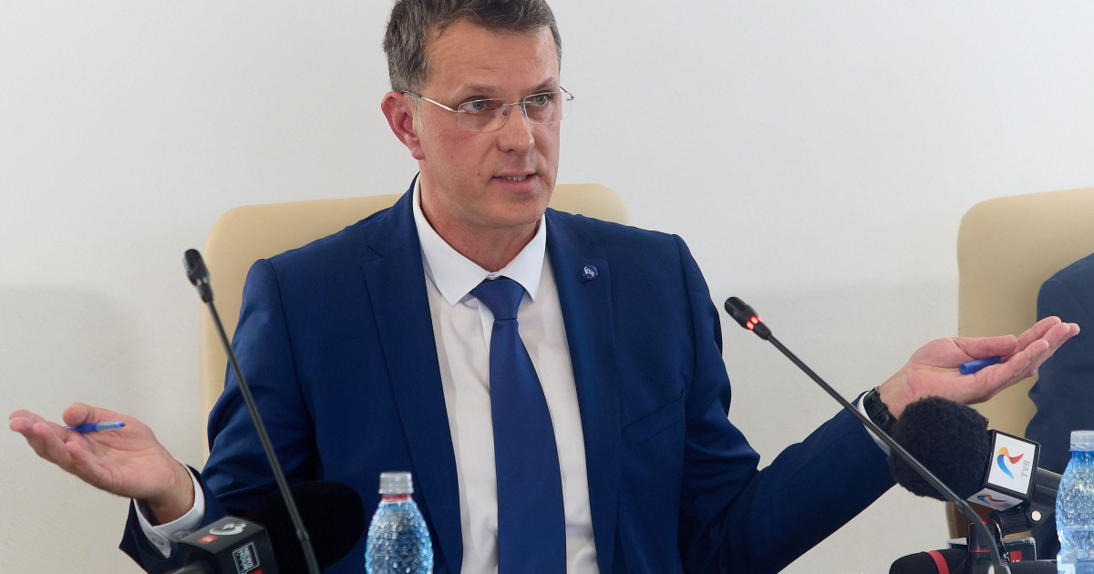 Ionuț Moșteanu declară că ar putea aduce în Parlament informații clasificate referitoare la retragerea unor trupe americane din România.