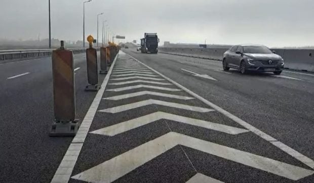 Pasajul rutier de pe DN2 deasupra autostrăzii A7 a fost deschis: urmează lotul 3 Pietroasele – Buzău.