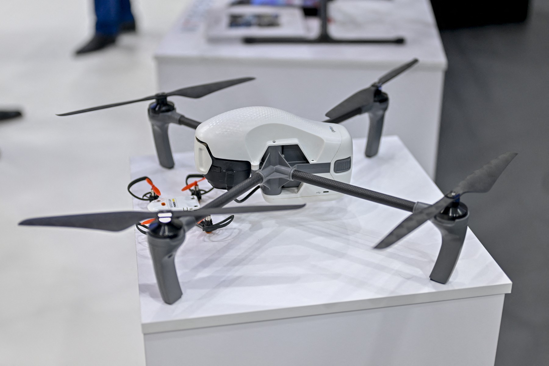 Armata olandeză a deschis focul asupra unor drone care zburau peste o zonă interzisă.