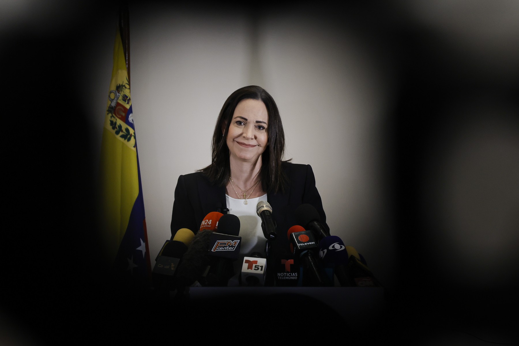 Venezuela afirmă că Maria Machado va fi considerată fugară dacă va merge la Oslo pentru a-și accepta premiul Nobel pentru Pace.