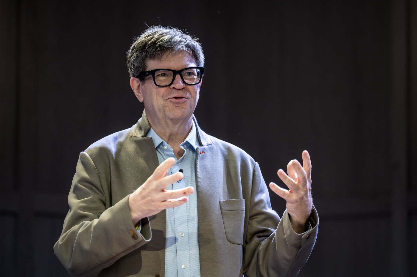 „Nașul” francez al inteligenței artificiale pleacă de la Meta după 12 ani și își propune să inițieze următoarea revoluție în domeniul AI.