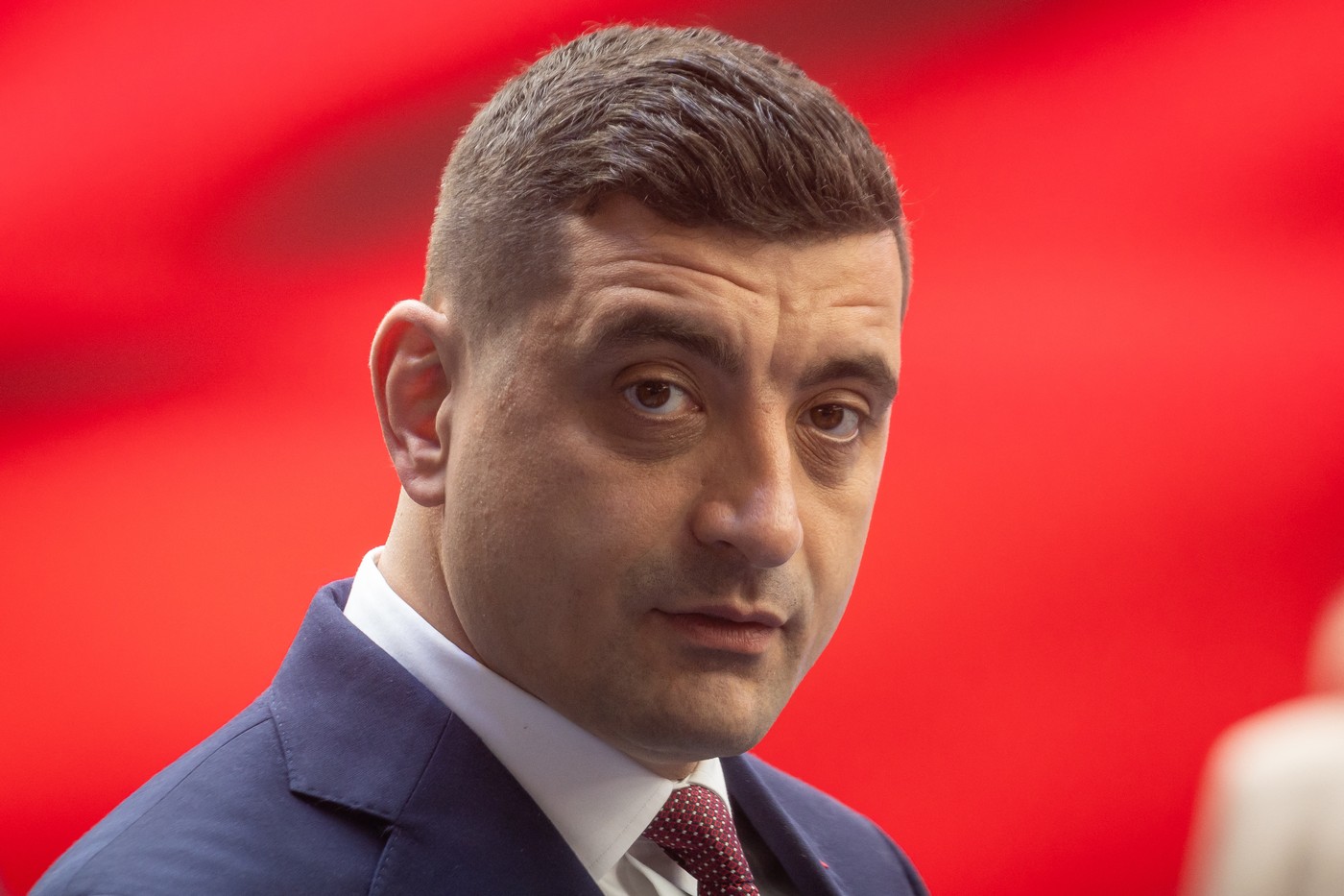 George Simion, singurul candidat la președinția partidului. Reguli stricte pentru potențialii candidați / Data congresului.
