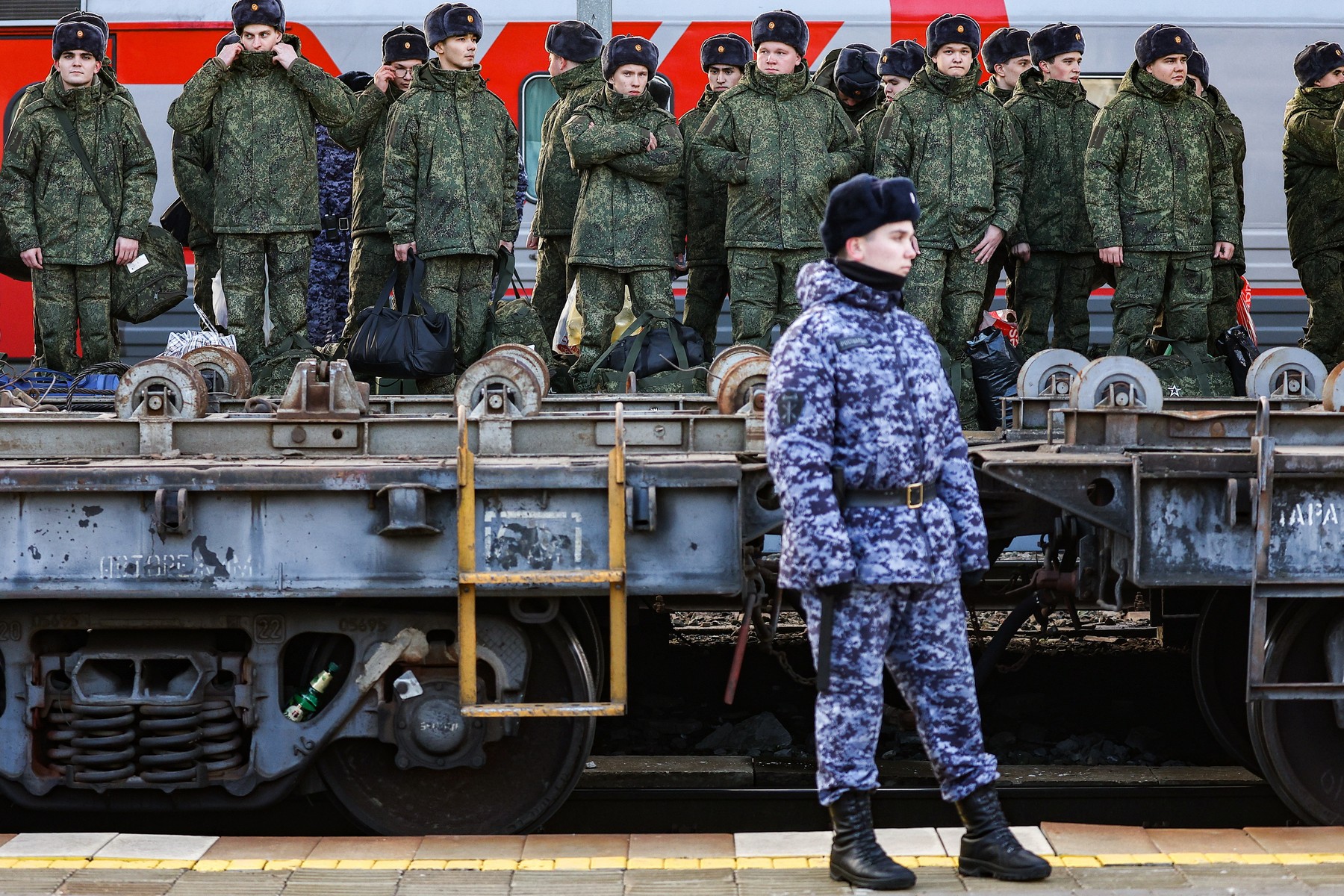 Rusia caută soluții pentru salvarea companiei feroviare, cel mai mare angajator din țară, care se confruntă cu datorii enorme.