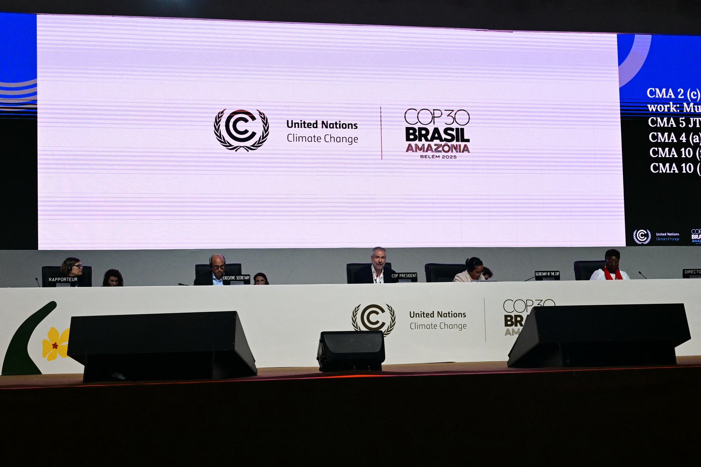Eșec la reuniunea COP30. Guvernele nu au reușit să ajungă la un consens în privința renunțării la combustibilii fosili.