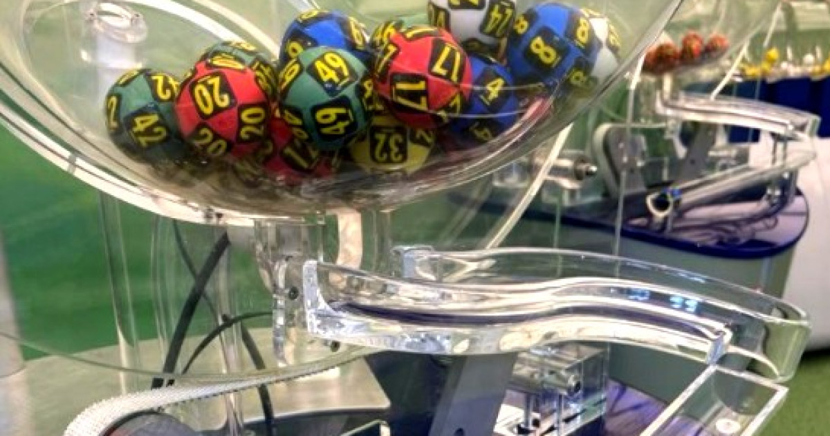 REZULTATE LOTO – 2 noiembrie 2025. Aproape 9 milioane de euro, report la 6/49. Multe milioane în joc și la Joker.