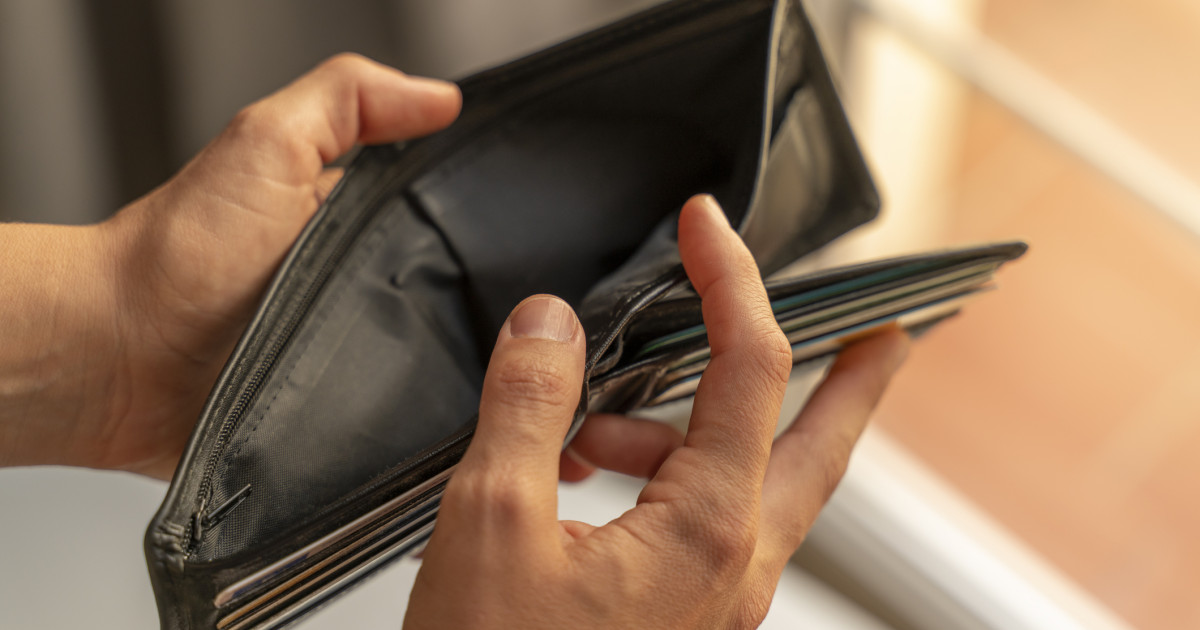 Salariul mediu net a atins 5.443 de lei în septembrie. Expert: „Salariile cresc pe hârtie, însă prețurile reduc această diferență”