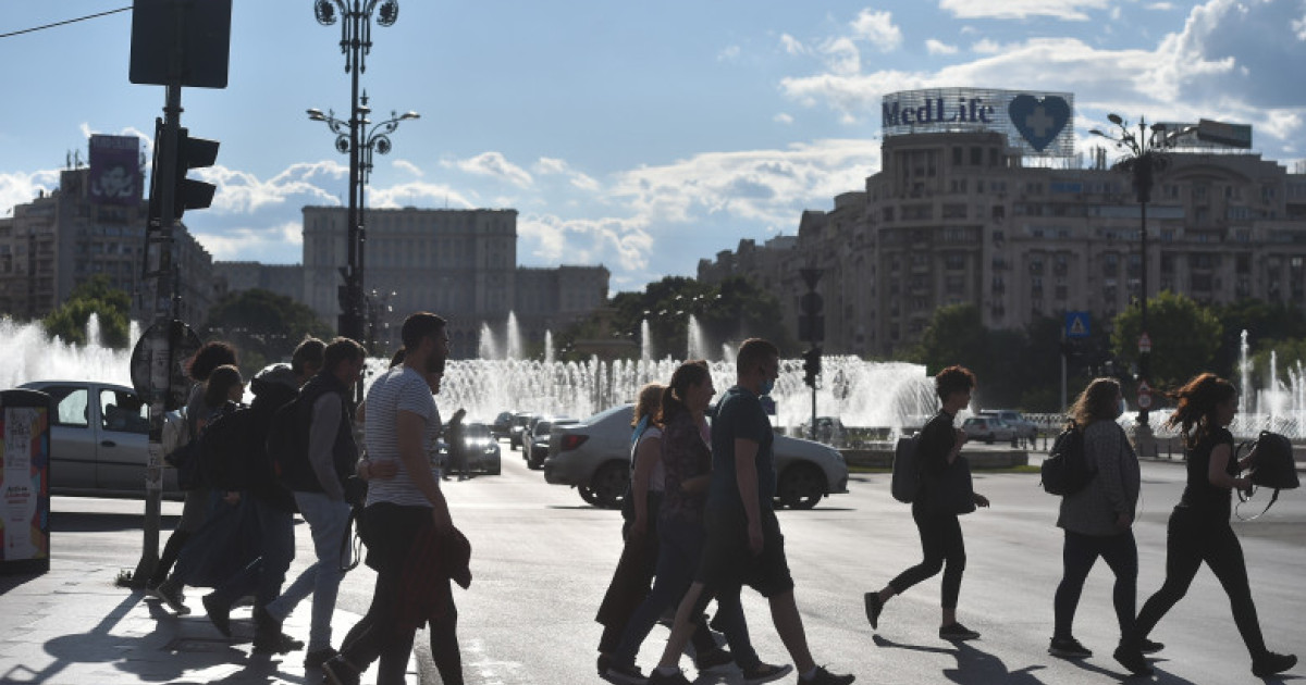 SONDAJ Care sunt partidele preferate de români în funcție de mediul de trai. Diferențe semnificative între alegătorii din mediul rural și cei din mediul urban