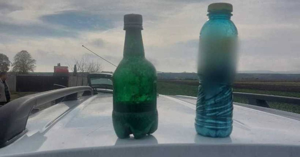 Un bărbat din Cluj a fost surprins de polițiști în timp ce încerca să comercializeze aproape 7 kg de mercur pentru suma de 7.000 de euro.