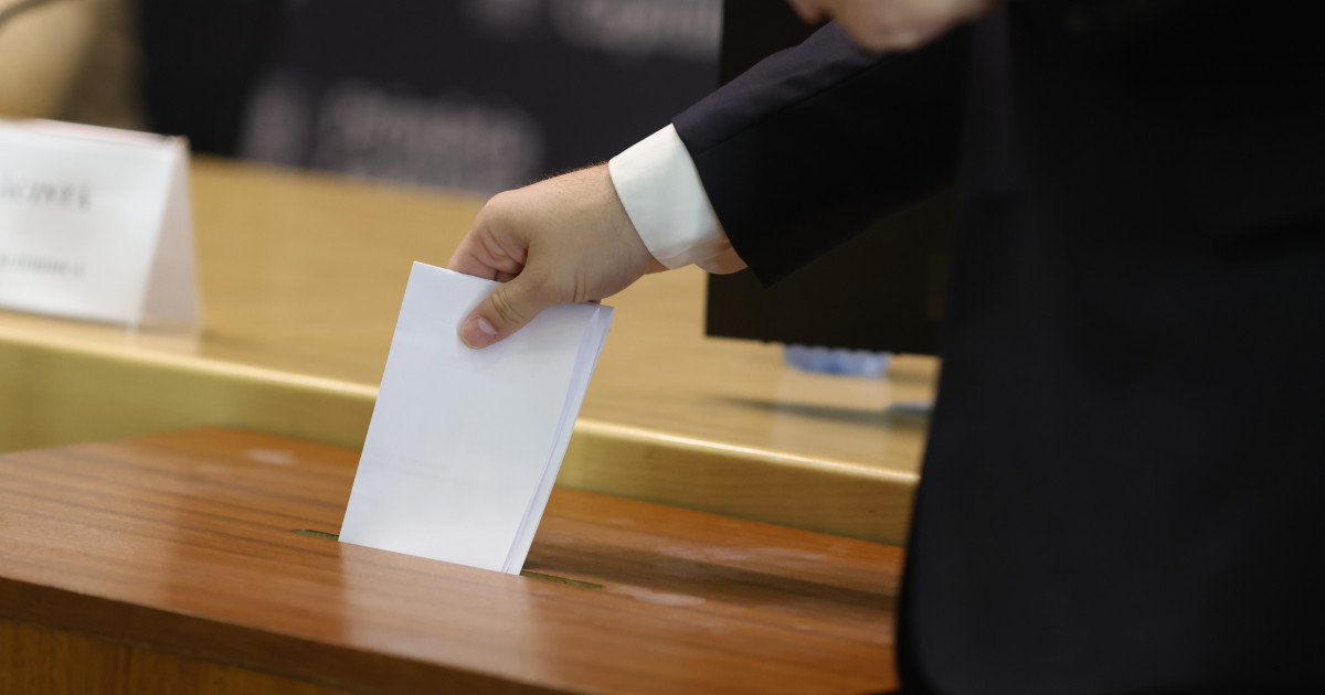 Cum își desfășoară campania candidații în competiția pentru Primăria Capitalei. Cine sunt cei opt care și-au anunțat deja participarea în cursă.