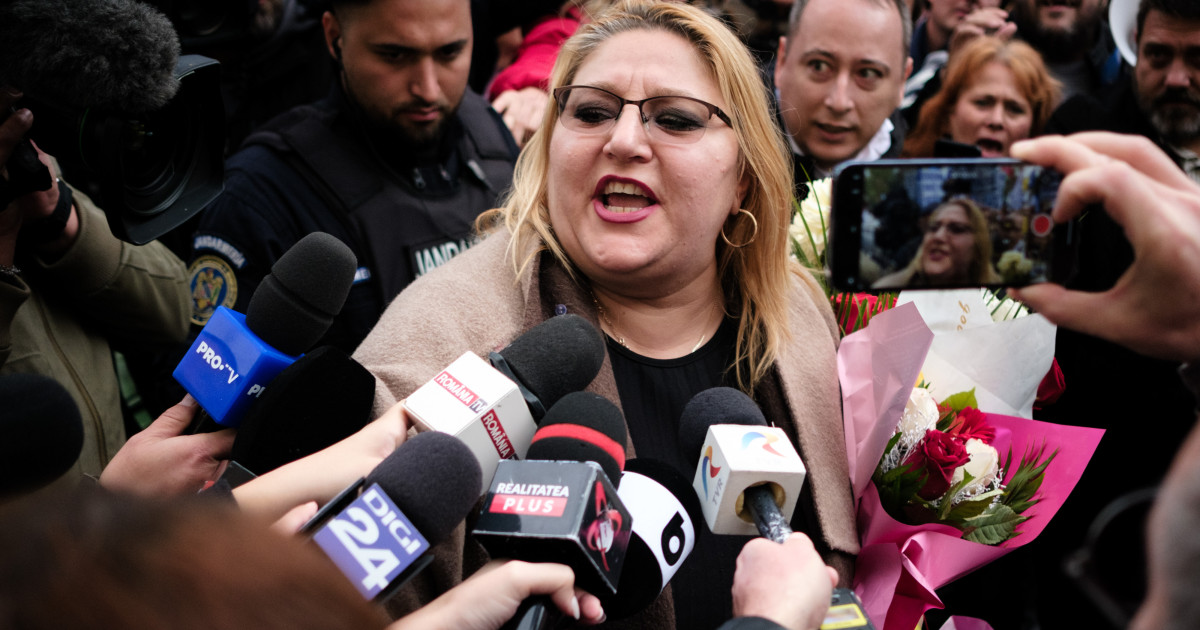 Diana Șoșoacă, citată din nou la Parchetul General: „M-au chemat să-mi dau acordul pentru internarea într-un spital de psihiatrie”