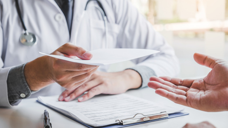 Modalități de soluționare a problemei concediilor medicale false. Șeful CNAS: Dreptul de practică al medicilor ar putea fi suspendat.